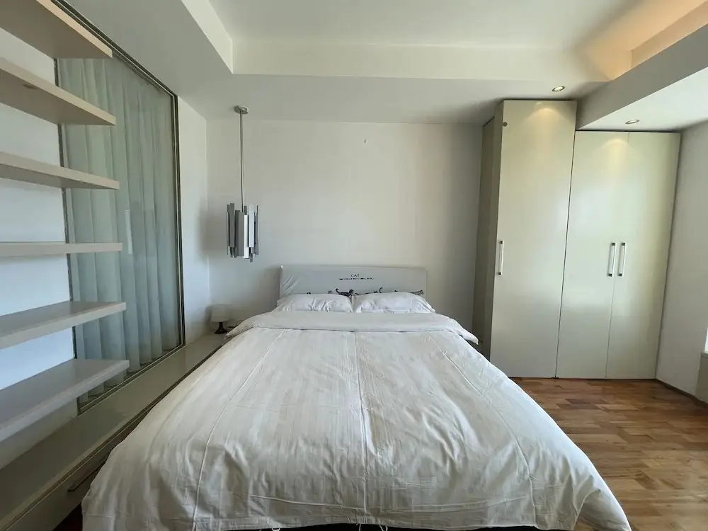 Пекин: Beijing Seasons Park Apartment