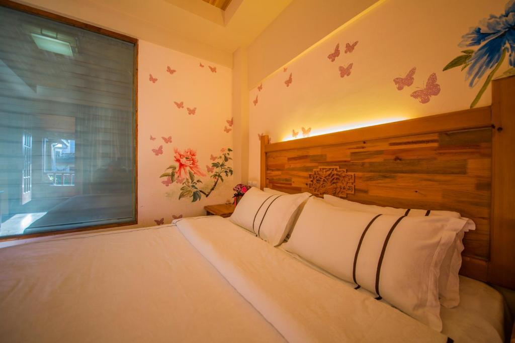 Lijiang Rongyi Homestay — фото 1