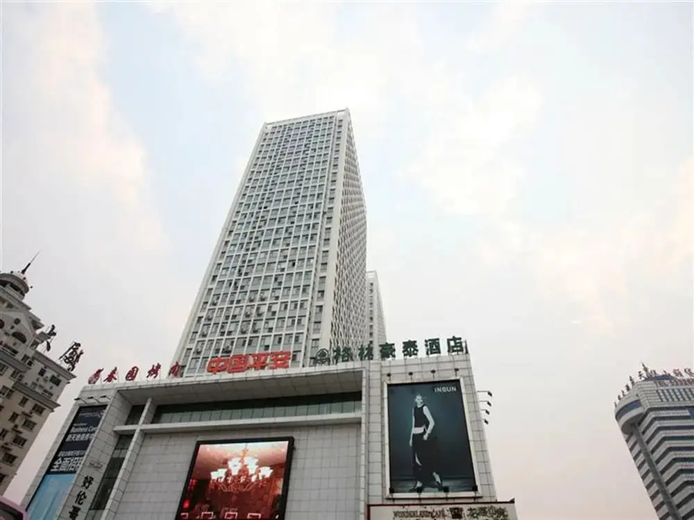GreenTree Inn Qinghuangdao Sun City Hotel — фото 1