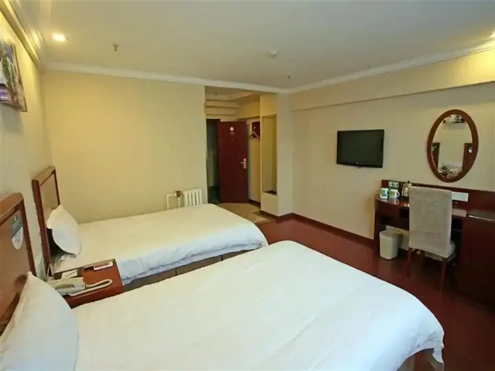 Циньхуандао: GreenTree Inn Qinghuangdao Sun City Hotel