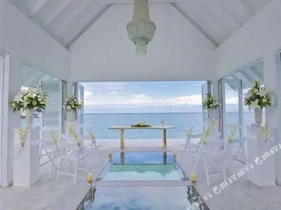 Санья: Sanya Romantic Seaview Apartment