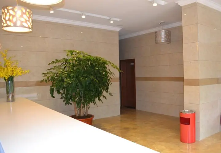 Куньмин: Kunming Shangyi Shidai Hotel