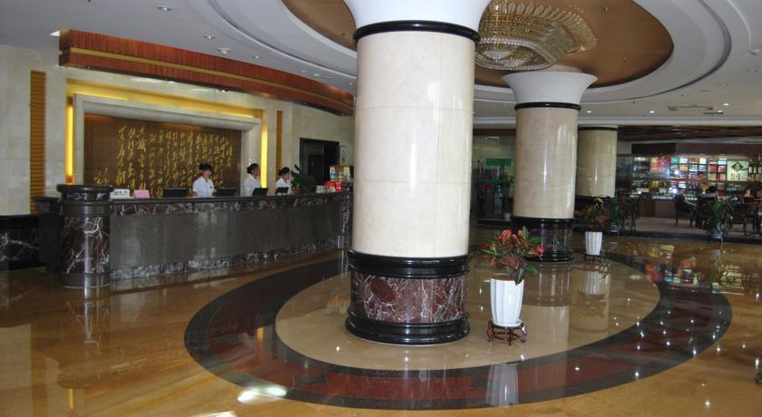 Куньмин: Man Darin Hotel