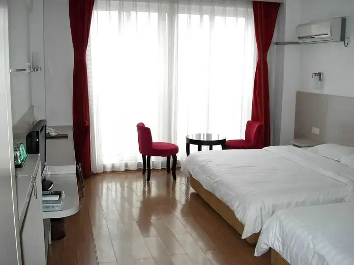 Циндао: My Hotel Qingdao