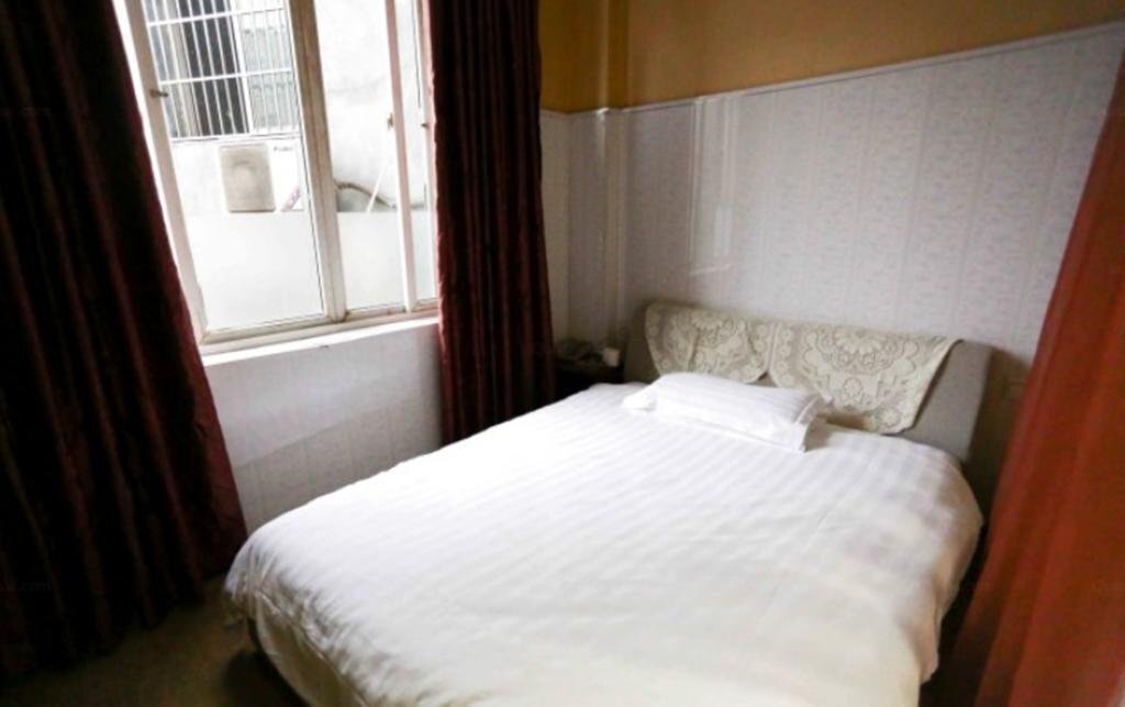 Мяньян: Mianyang Santai Nanhe Business Inn