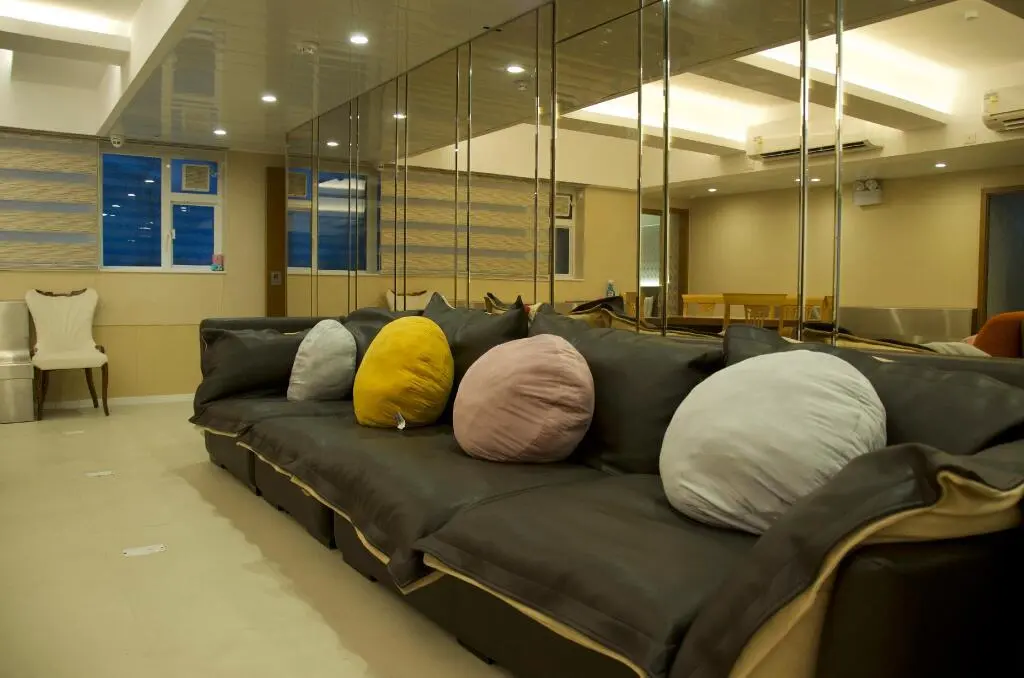 Гонконг: Whole Sunshine International Guest House