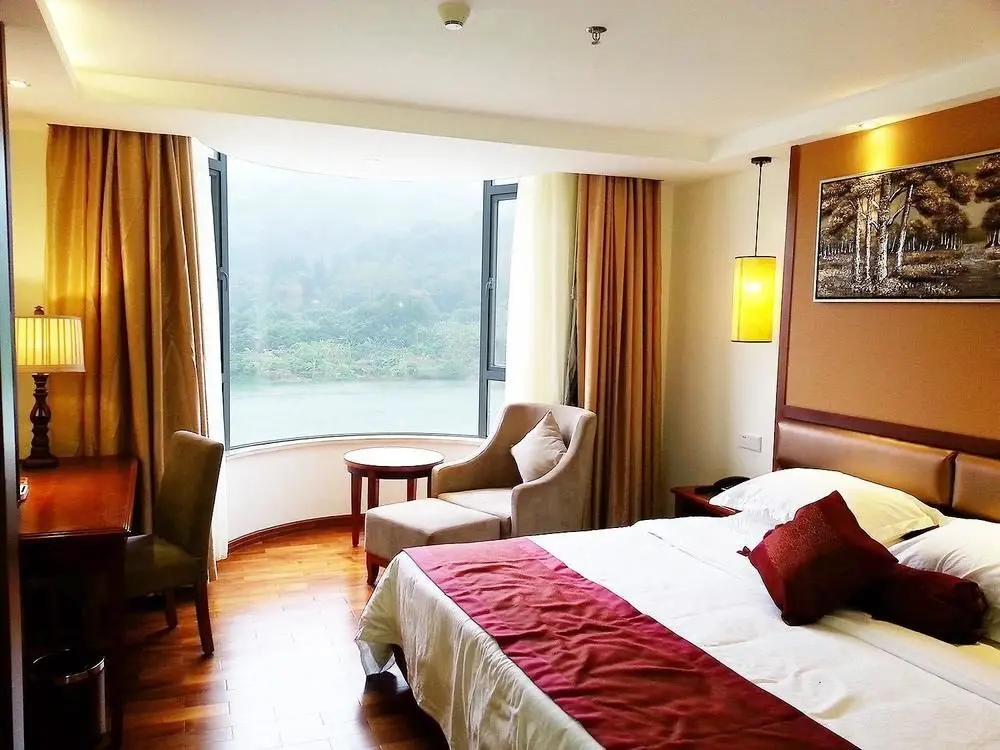 Гуанчжоу: Yihua Riverview Hot Spring Holiday Hotel