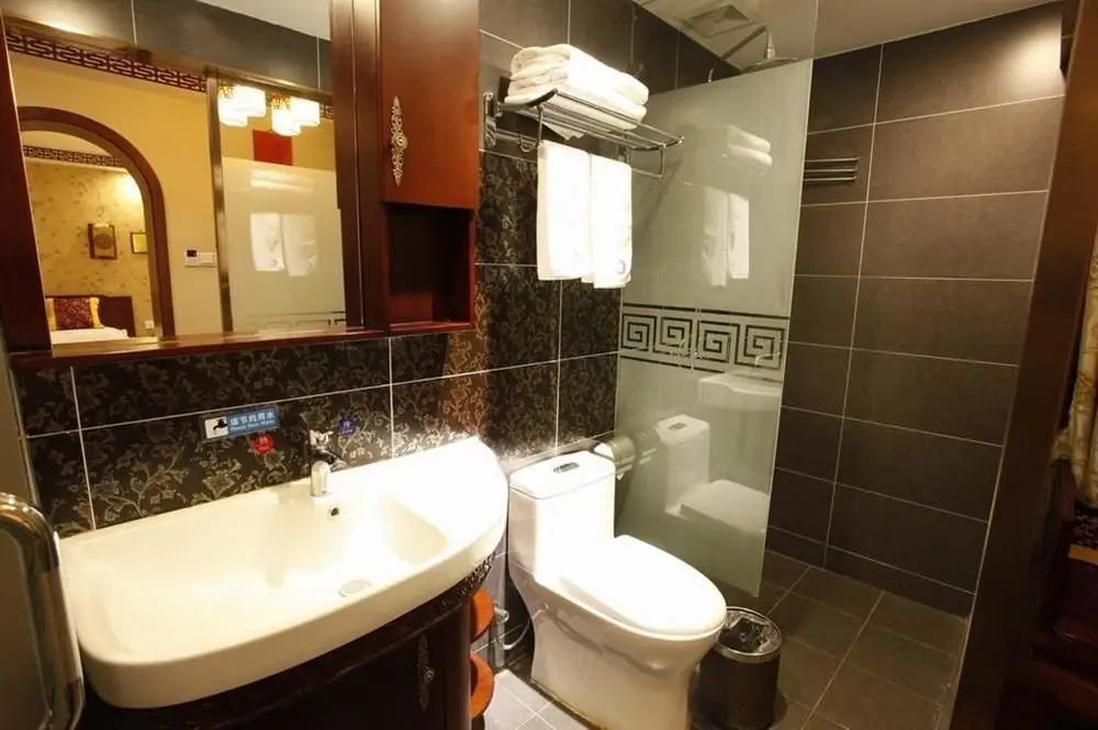 Пекин: Haoyang Culture Hotel (Beijing Qianmen Dashilan Store)