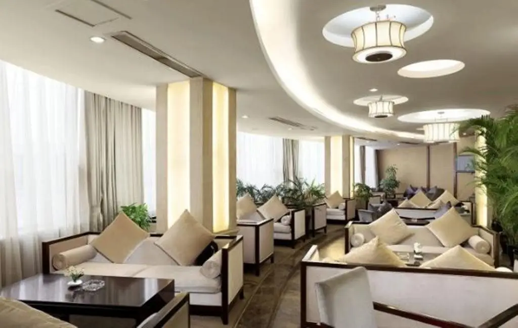 Чэнду: Langzhong Grand Hotel