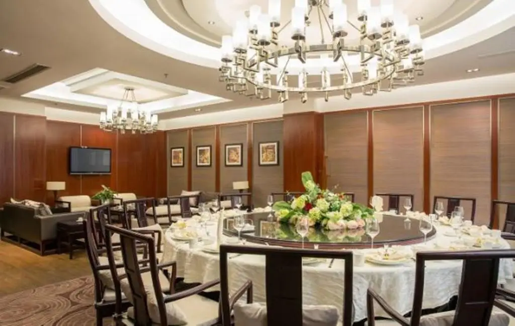 Чэнду: Langzhong Grand Hotel