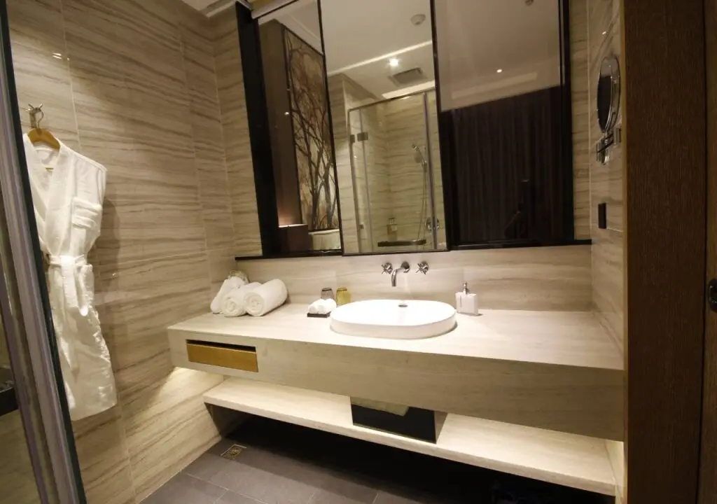 Дунгуань: Silverworld Hotel