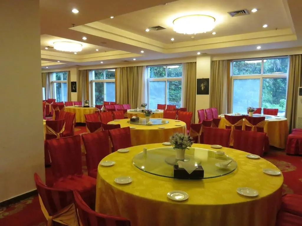 Цзиань: Yingshanhong Hotel
