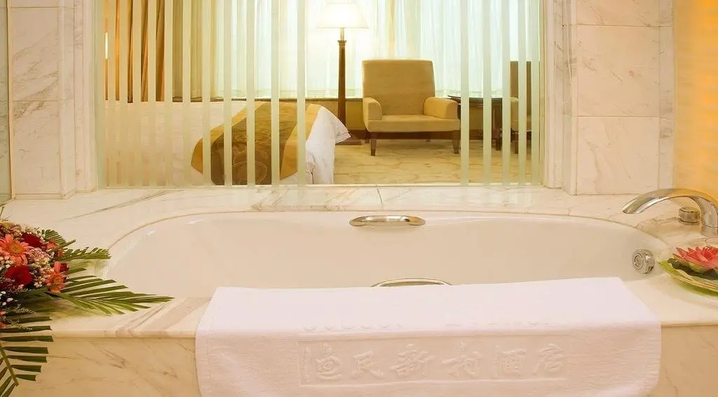 Гуанчжоу: Guangzhou Fisherman New Village Hotel