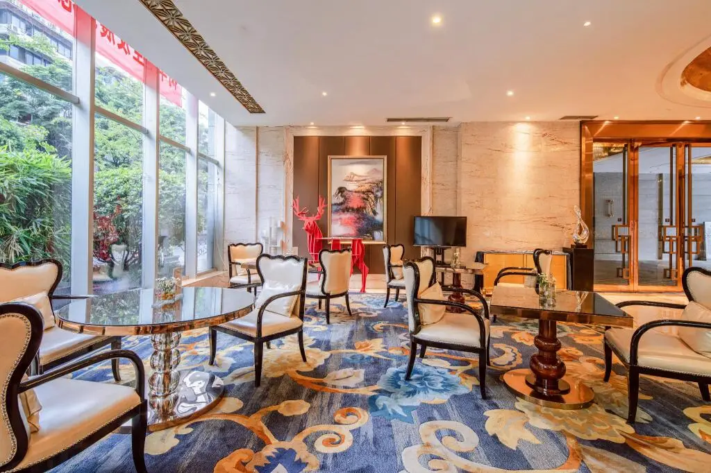 Чэнду: Chengdu Rising Butterfly Hotel