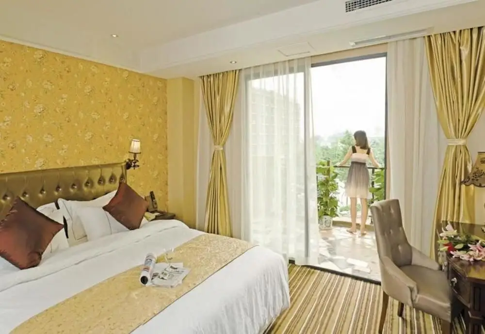 Чэнду: Chengdu Care U Well Hotel