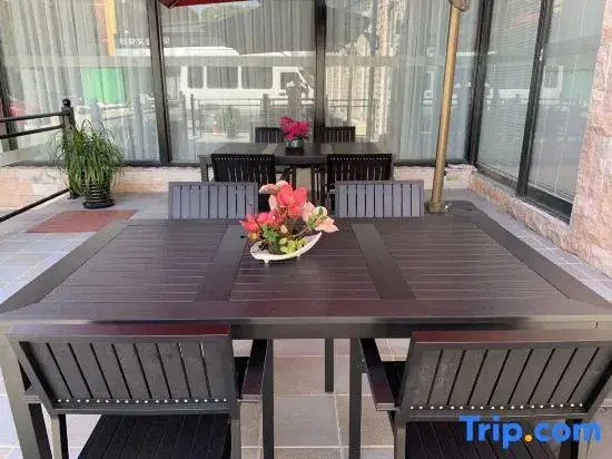 Пекин: Elite Hotel Beijing International Exhibition Hepingli North Street Subway Station store