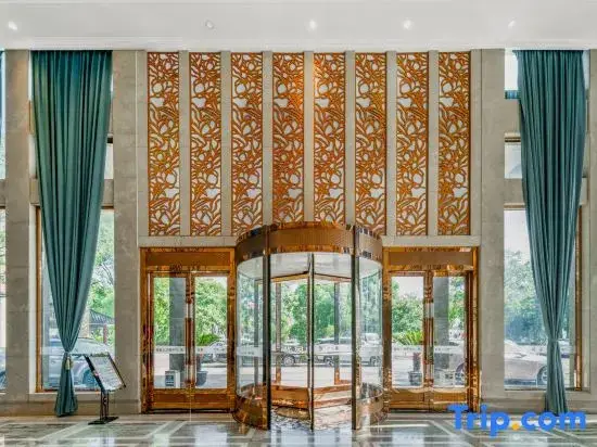 Шанхай: Shanghai Huhua Hotel