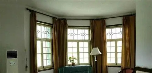 Цзюцзян: Lushan Sky Villa