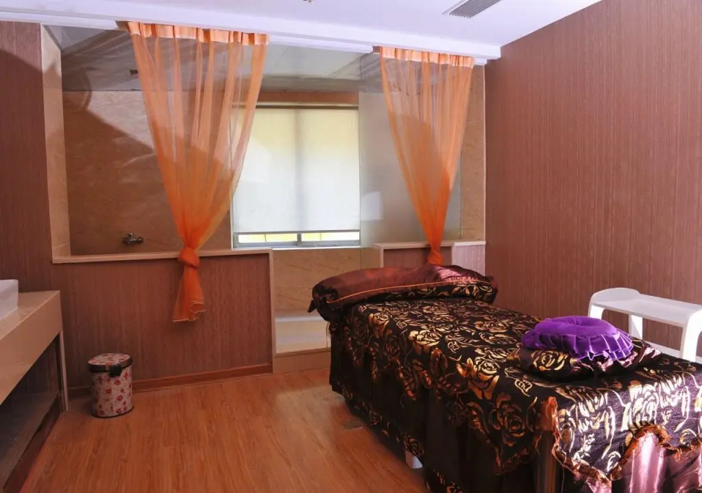 Ханчжоу: City Hotel(Hangzhou Renmin Road Metro Station)