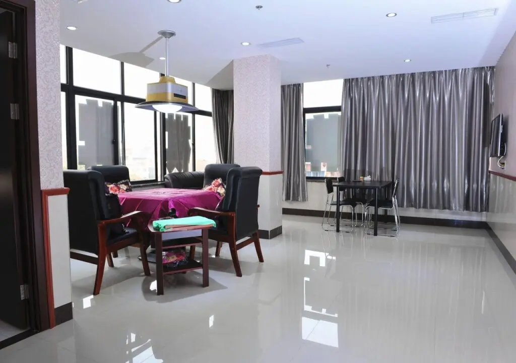 Ханчжоу: City Hotel(Hangzhou Renmin Road Metro Station)