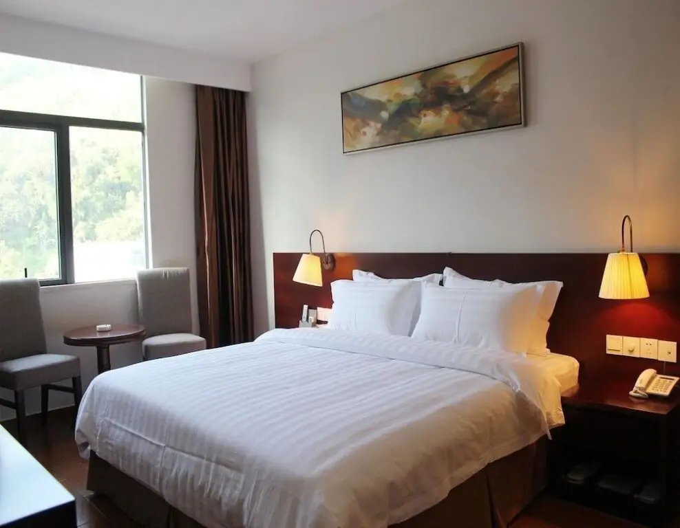 Шэньчжэнь: Shangdong Hotel - Shenzhen