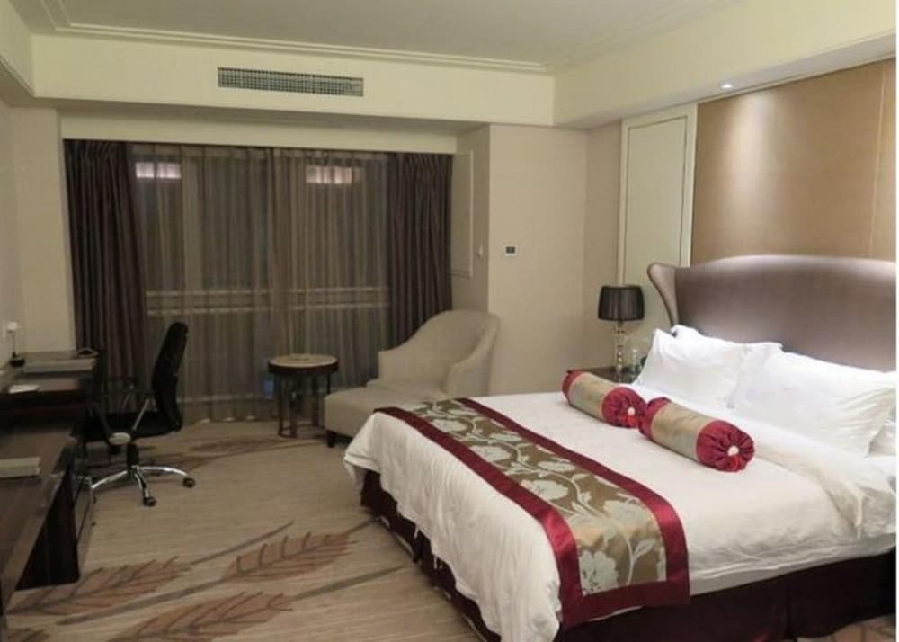 Чэнду: Chengdu Alice Hotel