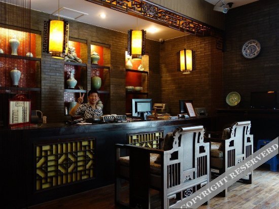 Шанхай: Yipeng Hotel