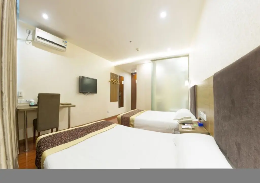 Чэнду: Forstar Hotel Xiaojiahe