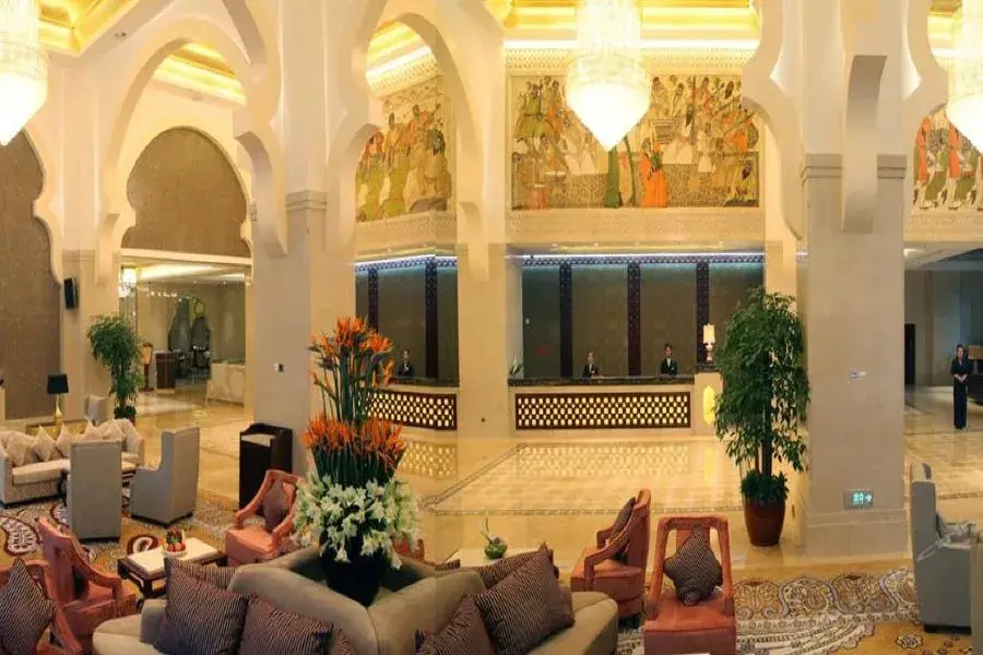 Xinjiang Plaza VIP Building — фото 1