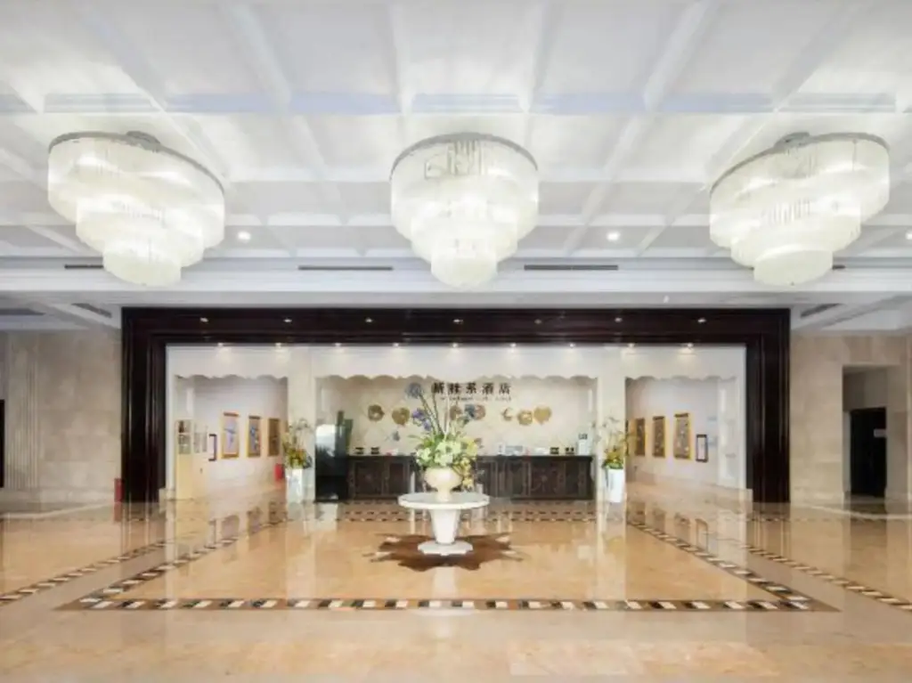 New Kwangsi Style Hotel — фото 1