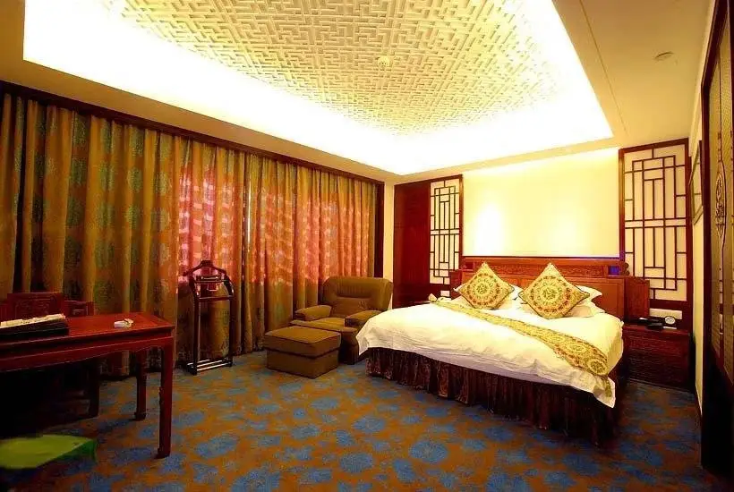 Хучжоу: Huzhou Wuxing Crown Hotel