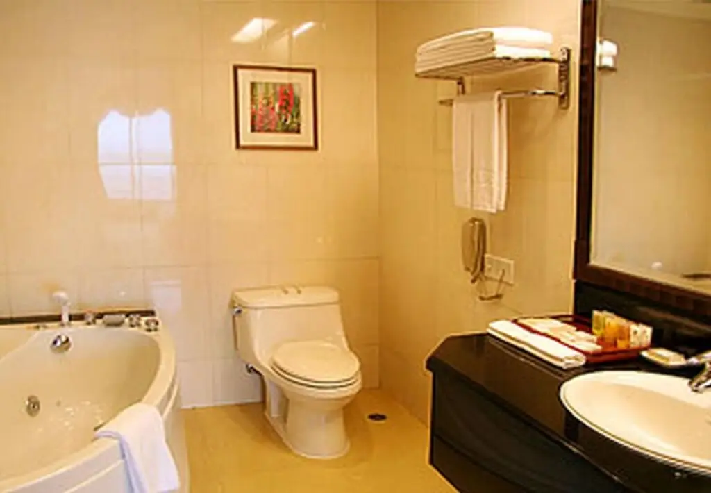 Дунгуань: Lung Chuen International Hotel
