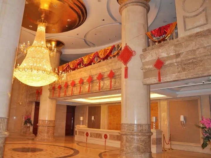 Даньдун: Fengcheng Hotel