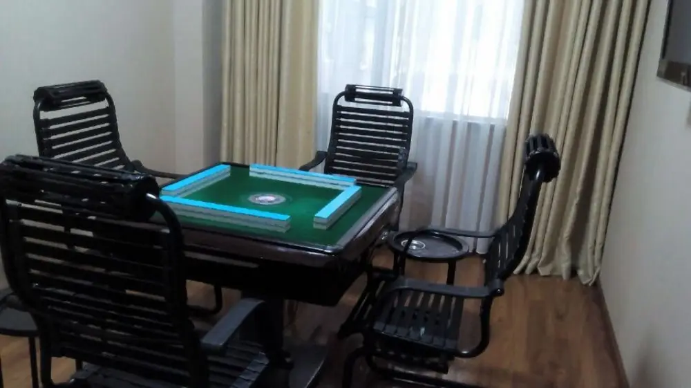 Чэнду: Phoenix Regalia Hotel (Chengdu Taisheng)
