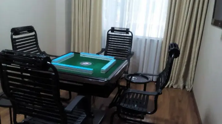 Чэнду: Phoenix Regalia Hotel (Chengdu Taisheng)