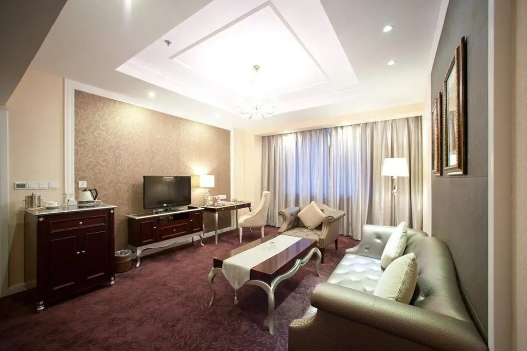Нанкин: Guoxin Hotel(南京新街口国信大酒店)