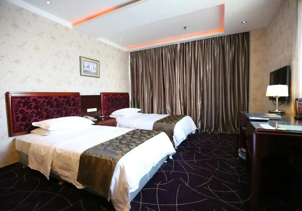 Наньчан: Milan Holiday Hotel