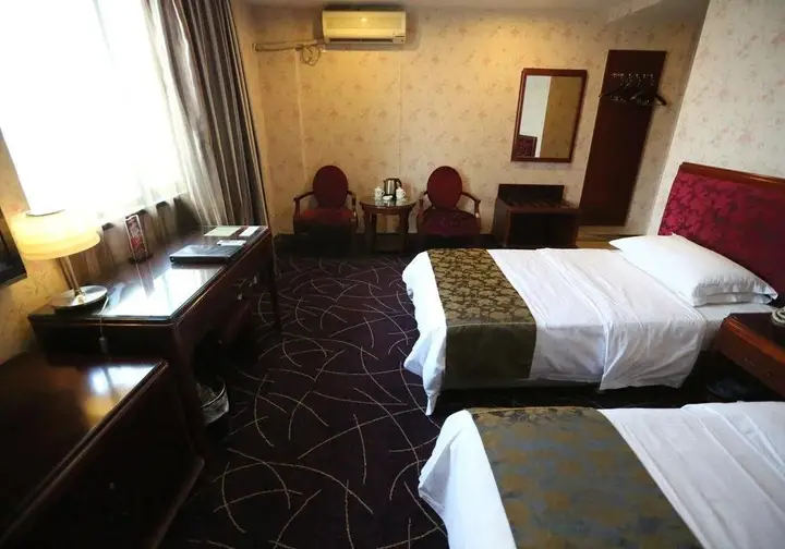 Наньчан: Milan Holiday Hotel