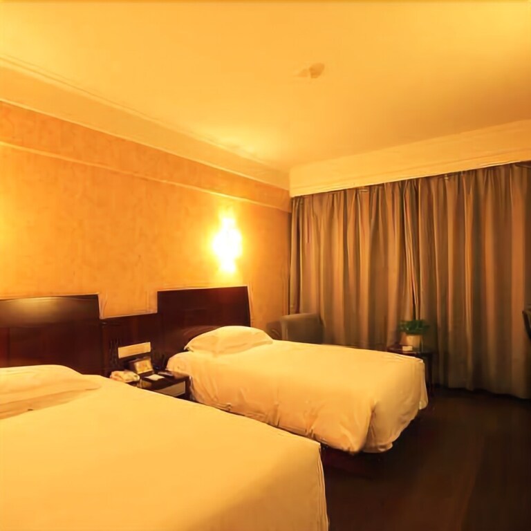 Ханчжоу: Juhua Hotel Hangzhou