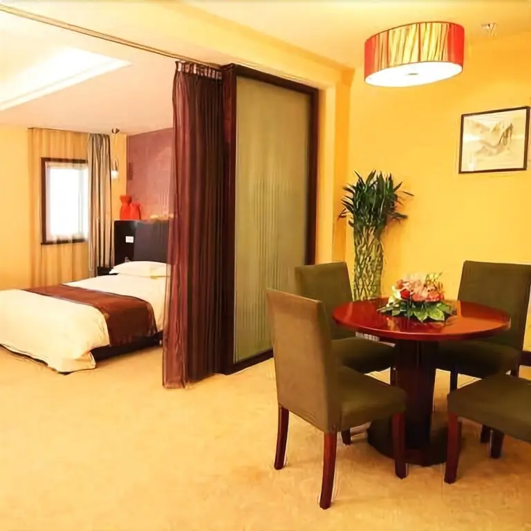 Ханчжоу: Juhua Hotel Hangzhou