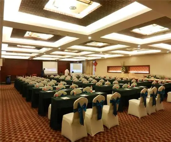 Гуйлинь: Jintone Guilin Grand Hotel