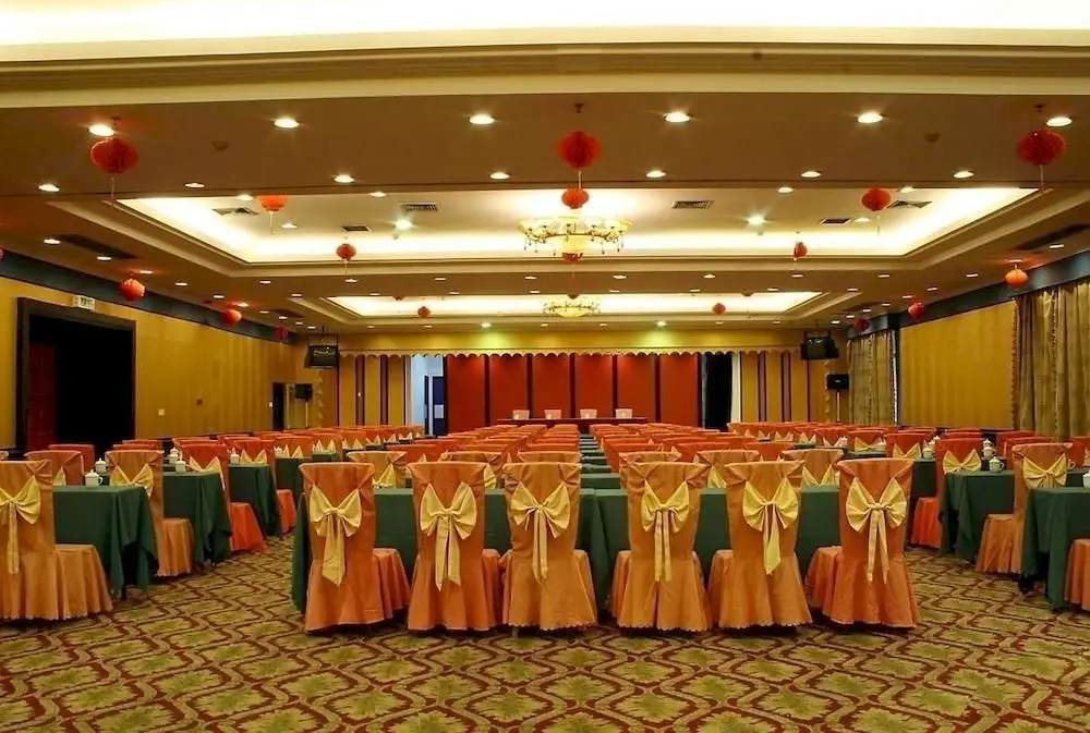 Фучжоу: Fuzhou Golden Hotel