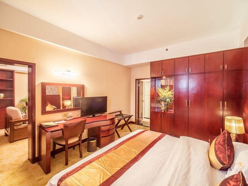 Dehong Hotel — фото 1