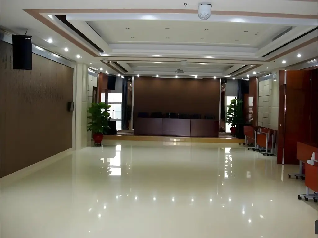 Гуанчжоу: Huaweida Hotel