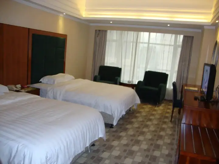 Гуанчжоу: Huaweida Hotel
