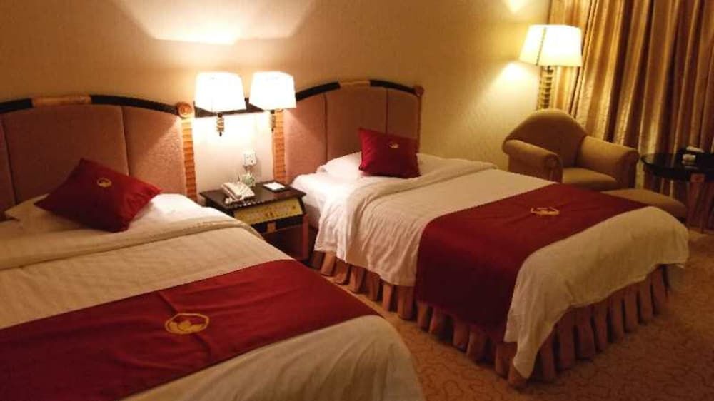 Гуанчжоу: Panyu Guest House