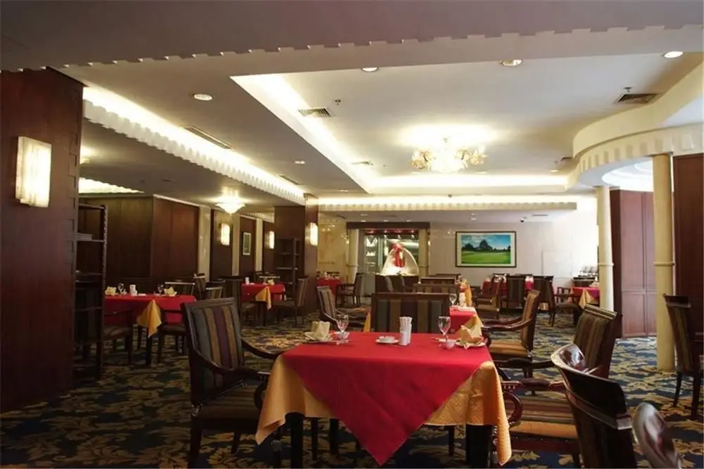 Далянь: Xinghai Golf Hotel