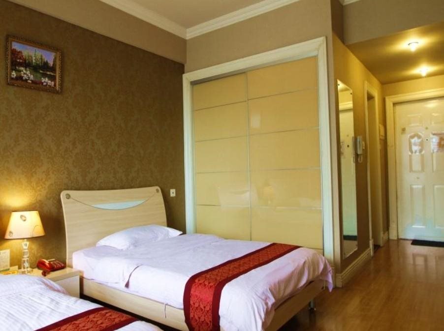 Чэнду: Chengdu Zaishuiyifang