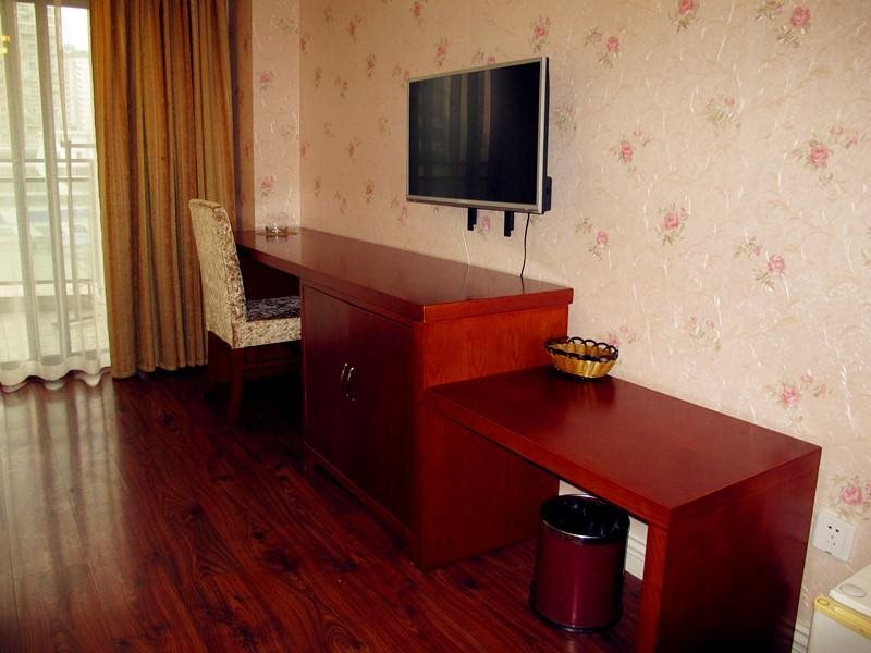Чэнду: Chengdu Zaishuiyifang