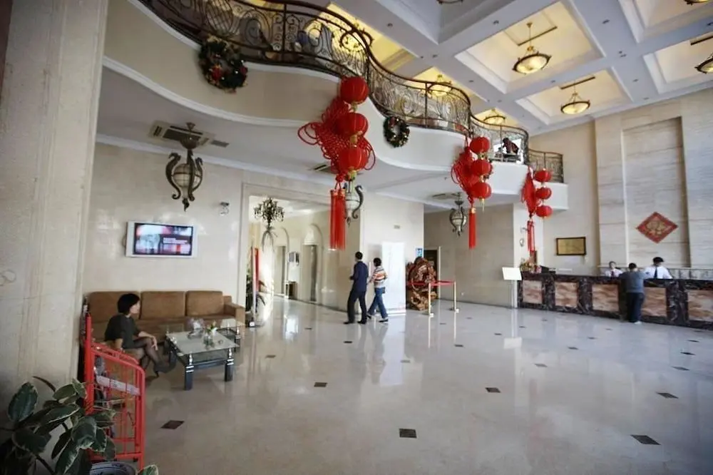 Шанхай: Your Home Hotel
